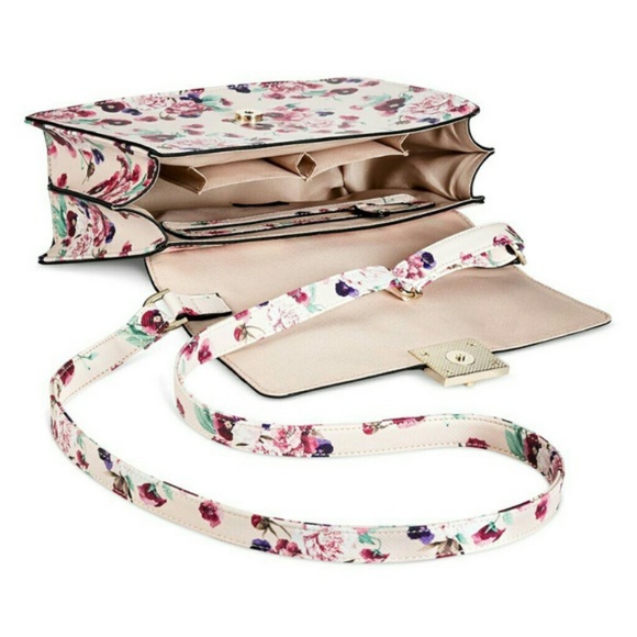 Mossimo | Floral Crossbody Bag - Picture 2 of 7